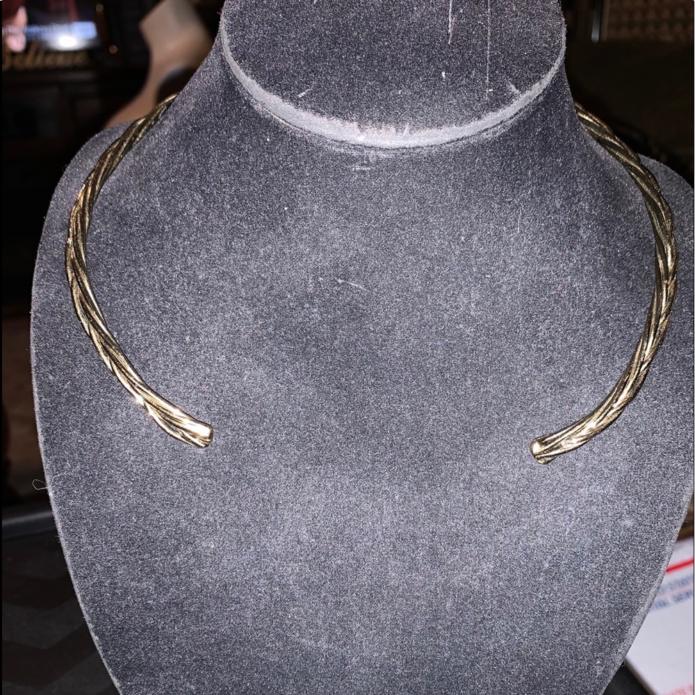 Silver Interwoven backwards Necklace